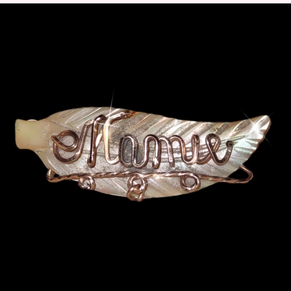 Mamie name Cursive Gold Wire Personalized Vintage Mother of Pearl Pin